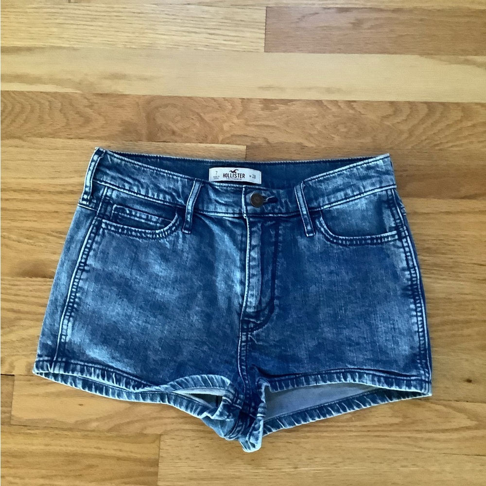 Hollister Blue Jean Shorts Classic Denim Style